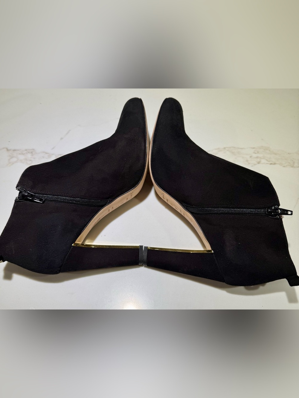 KATE SPADE 4” Heel Leather Suede Booties Black Gold Inside Heel, Size 11B - Picture 6 of 11